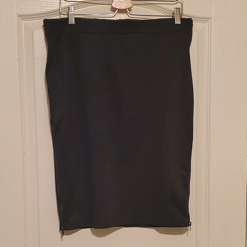 Black pencil skirt w/ zippers